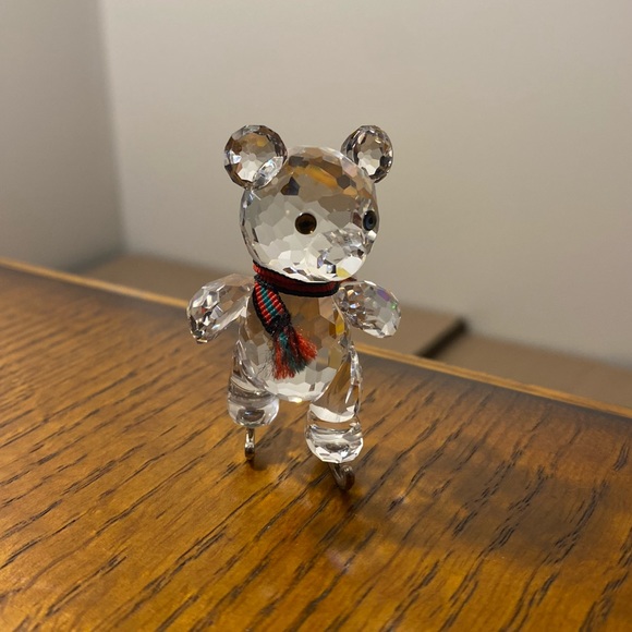 Swarovski | Accents | Swarovski Kris Bear Skating W Scarf 9311